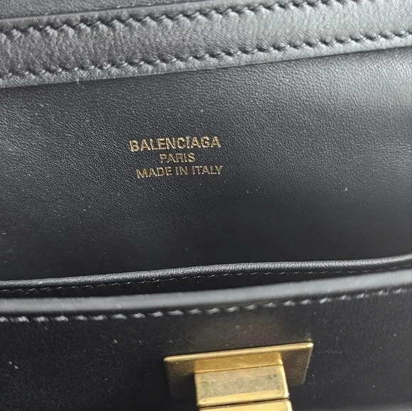 Authentic Balenciaga Rodeo Black Aged Gold Hardware Bag Trend New - Picture 9 of 9